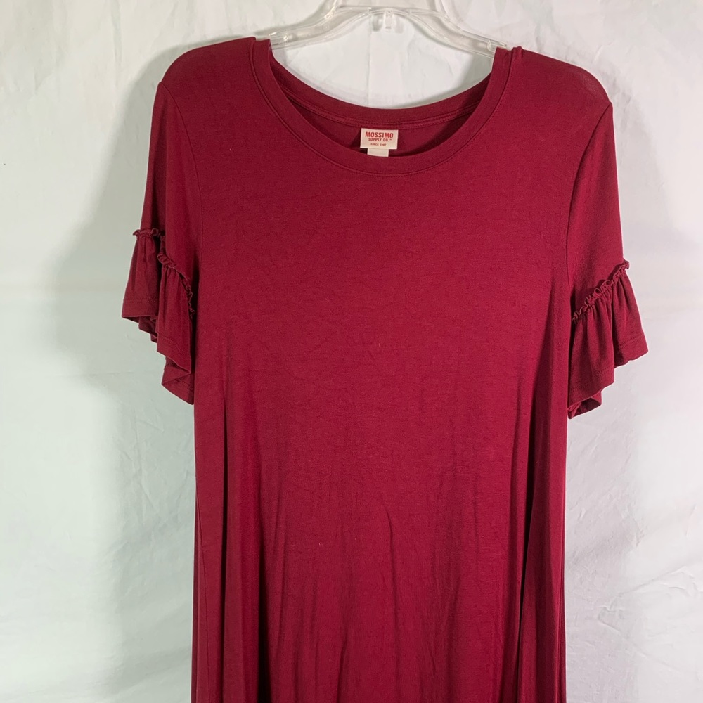 Red dress with ruffle sleeves